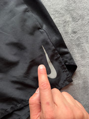 (M) Nike Dri Fit мъжки шорти с клин (забележки последни снимки)